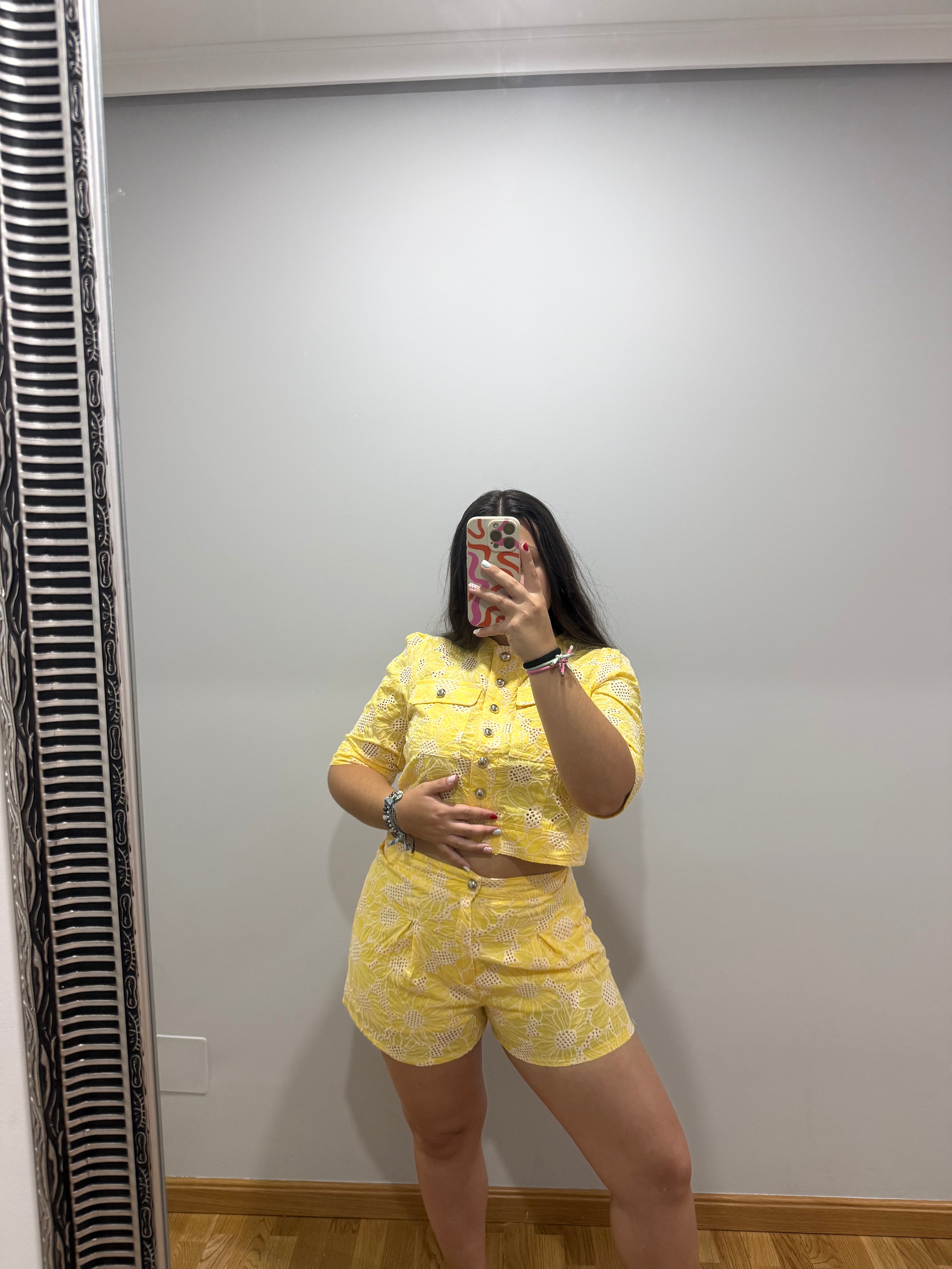 Short Dalia